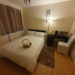 Double Size And Single In Barking (Greater London)